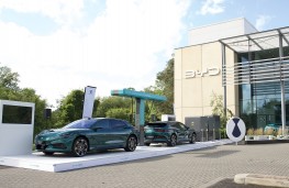 BYD FLASH charger, 2026, Uxbridge HQ